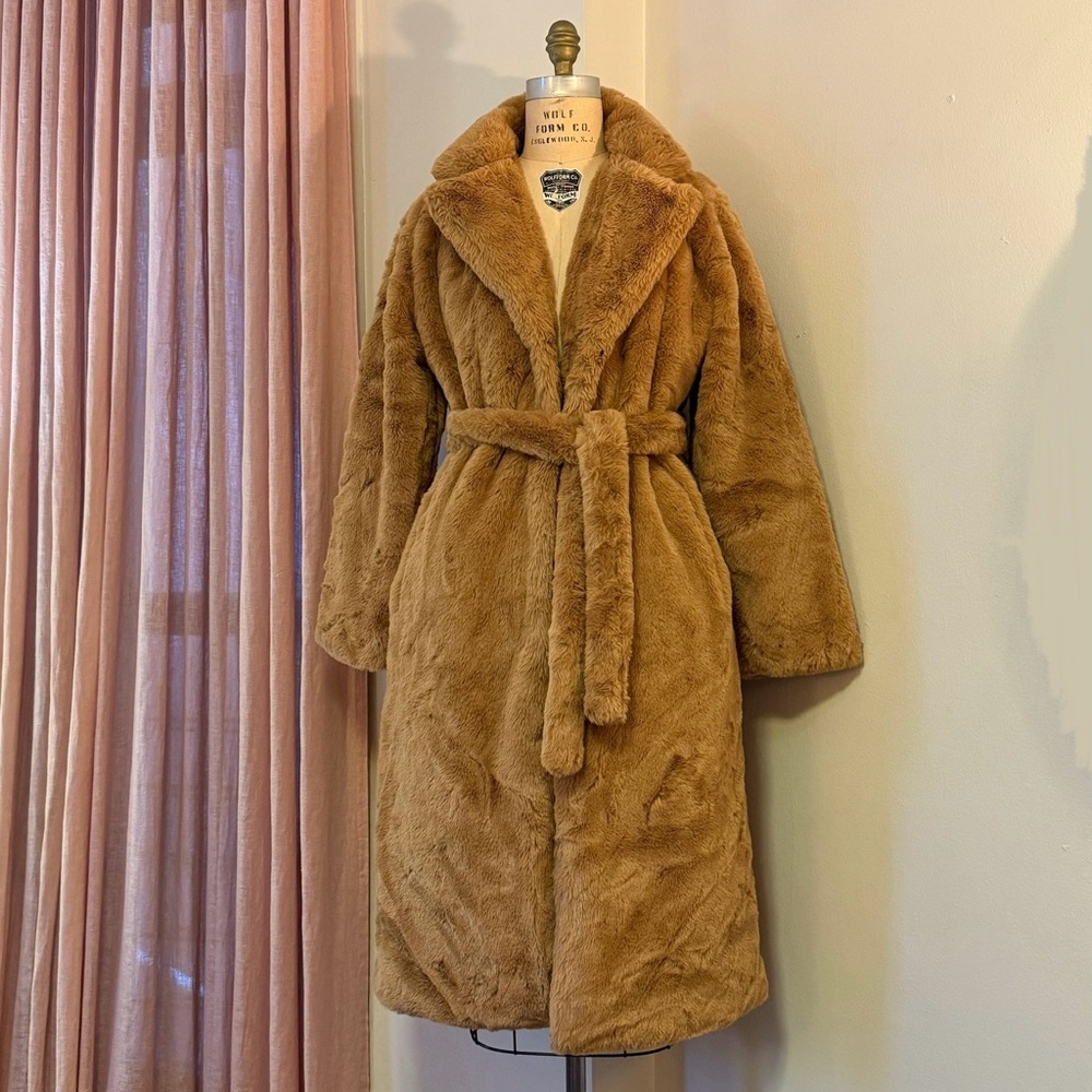 Women's Tan Faux Fur Coat